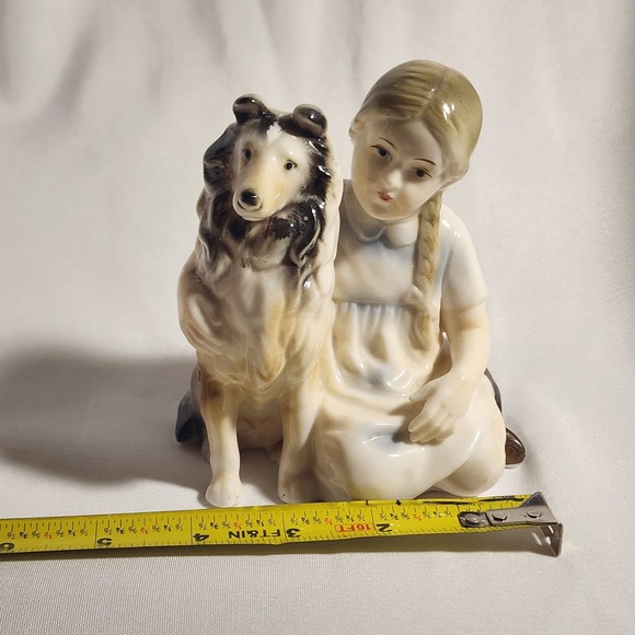 Vtg girl and collie dog Porcelain Figurine Decor Japan 5 Inch Blue - Picture 3 of 5
